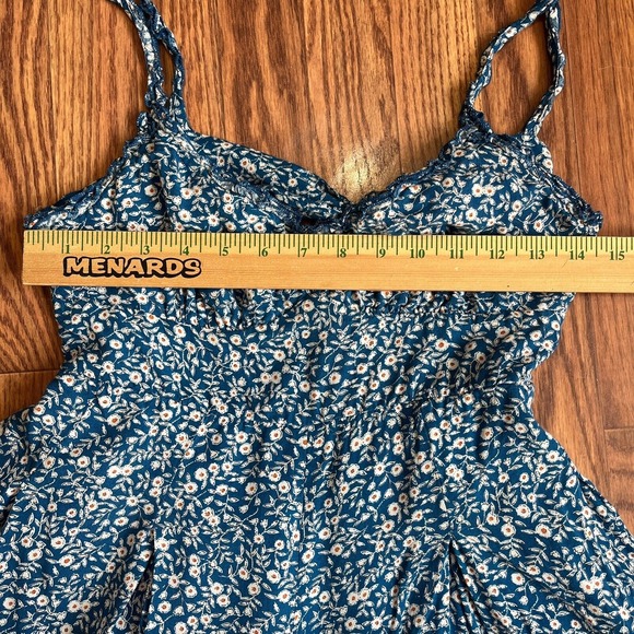 Princess Polly Women's 6 Thunderclouds Blue Floral Romper - Picture 5 of 11